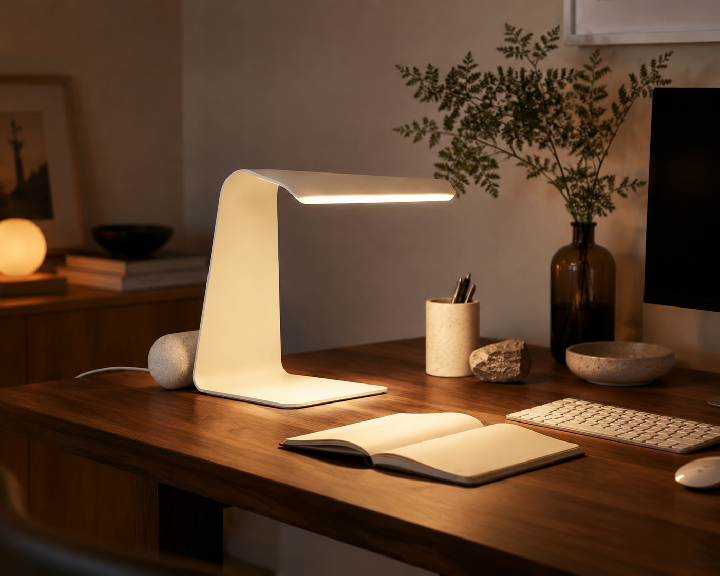 SunFold Horizon Desk Lamp